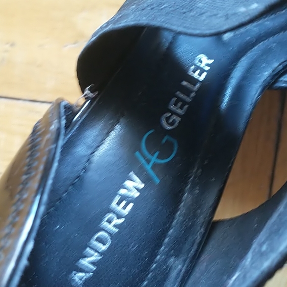 Black patent shoes, size 7M, Andrew Geller - Picture 6 of 6